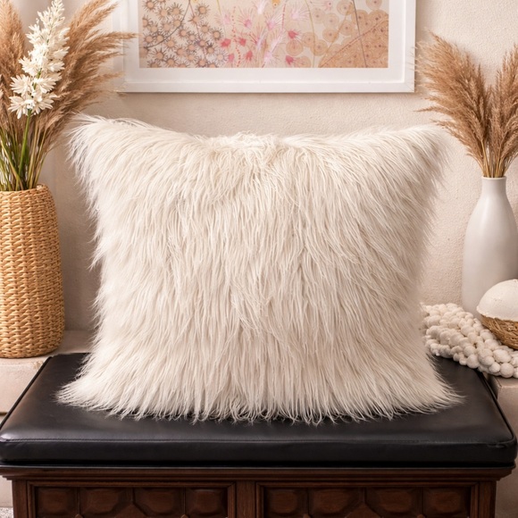 Designer-Inspired White Faux Fur PillowLuxe Textured Accent Cushion